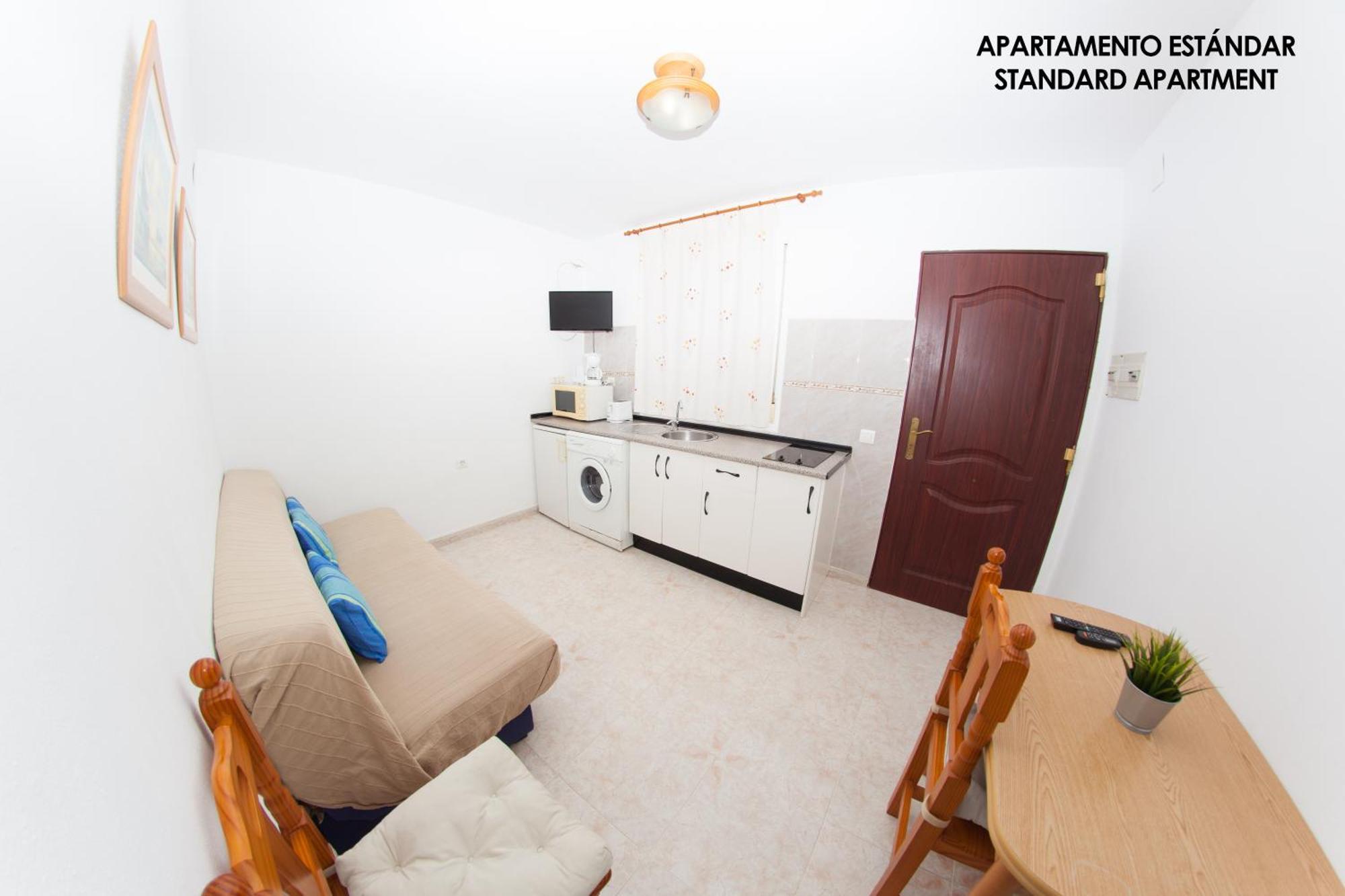Apartamentos Rurales Santos Benajarafe Ruang foto