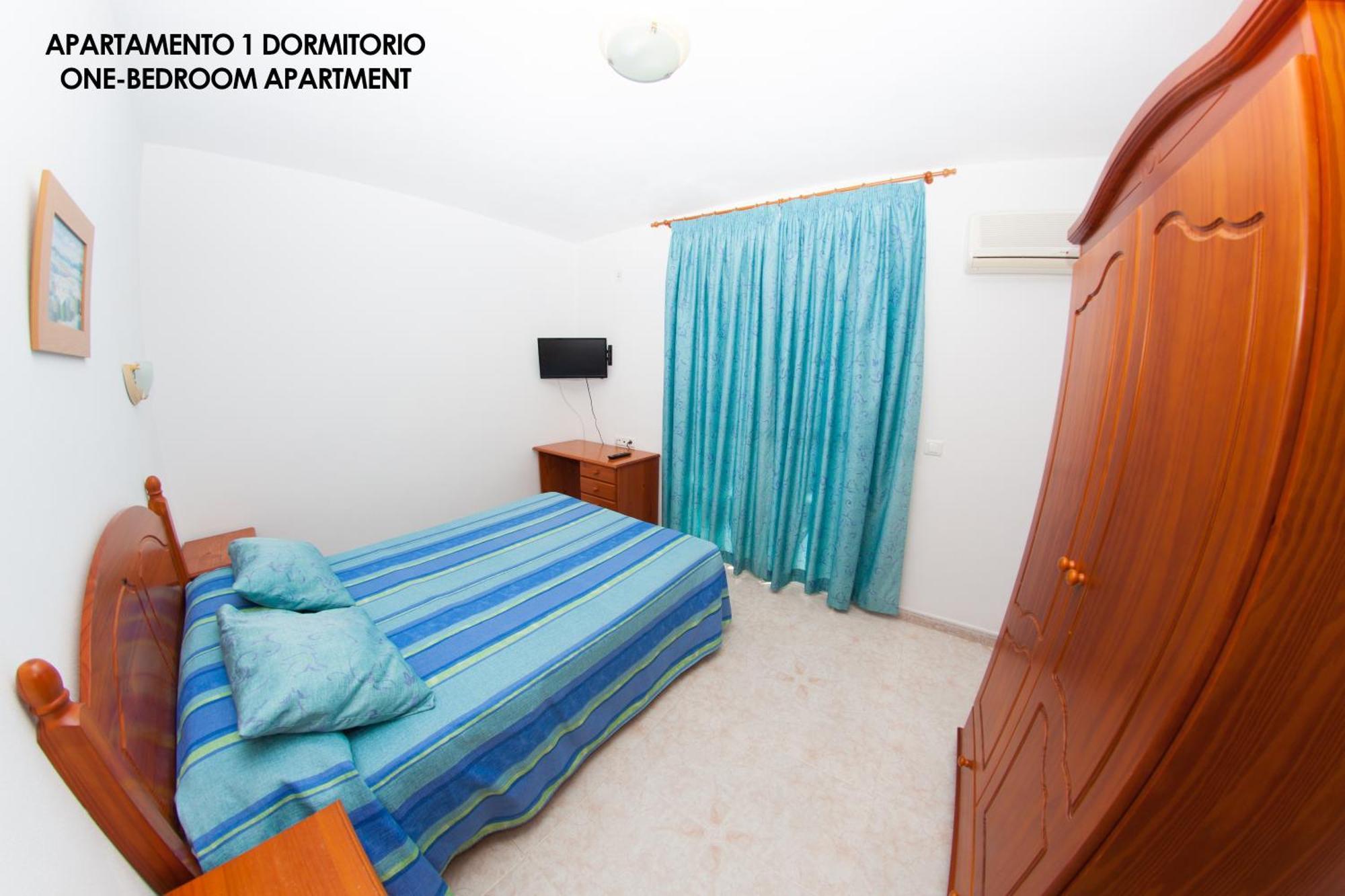 Apartamentos Rurales Santos Benajarafe Ruang foto