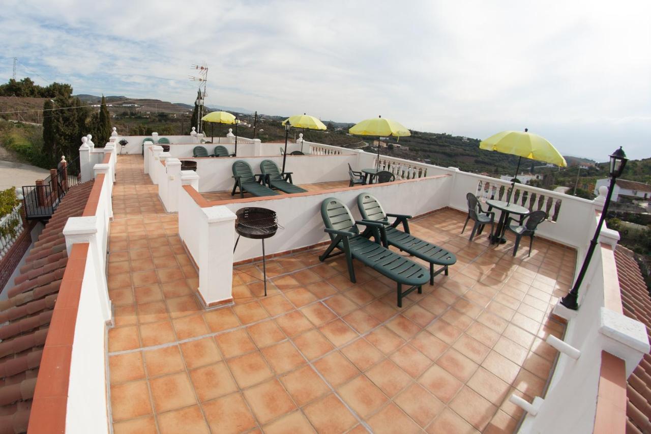 Apartamentos Rurales Santos Benajarafe Bagian luar foto